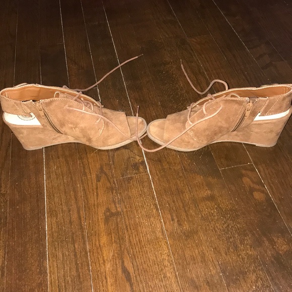 Brown open toe wedge tie shoes - Picture 5 of 6